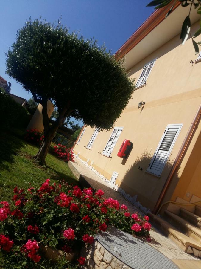 Villettemire Capo Vaticano Eksteriør bilde